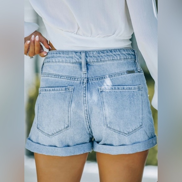 Kancan Ashford Distressed Cuffed Denim Shorts - Picture 5 of 16